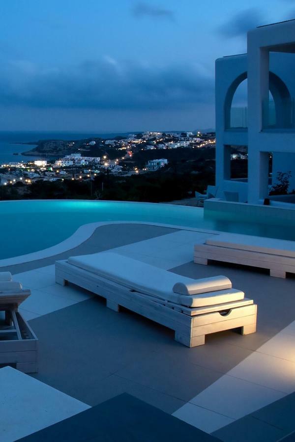 Evilia Luxury Villa Amoopi Exterior photo